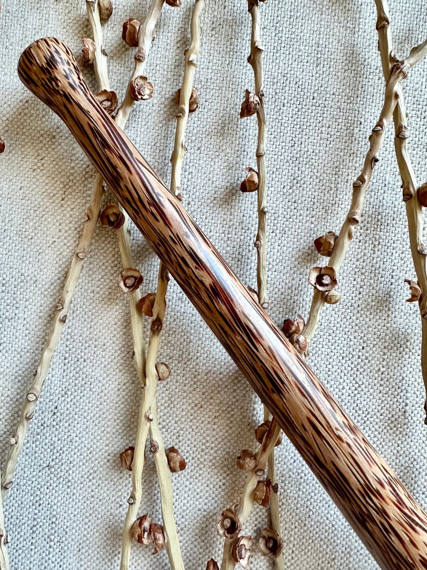 Red Palm with Blue Resin Support Spindle