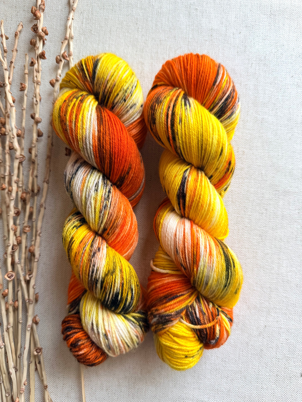 Candy Corn Crush 100g Skein