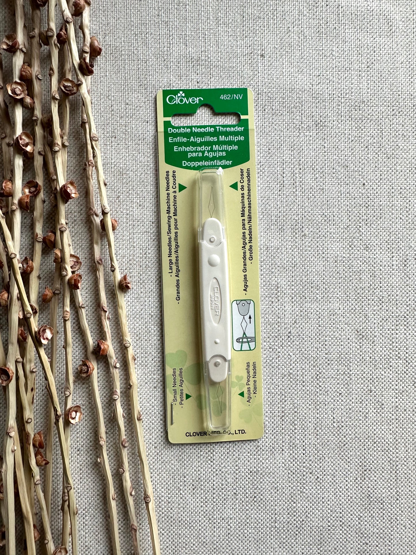Clover Double Needle Threader