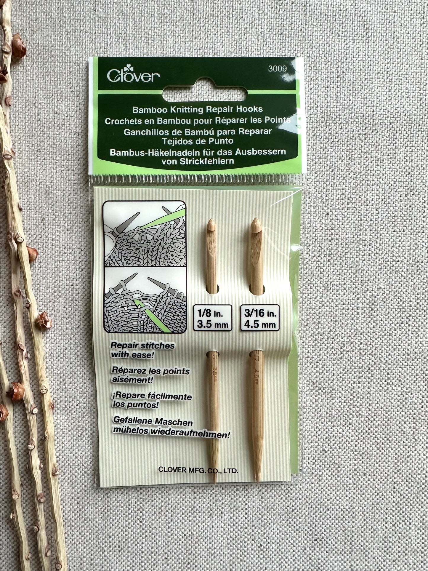 Clover Bamboo Knitting Repair Hooks