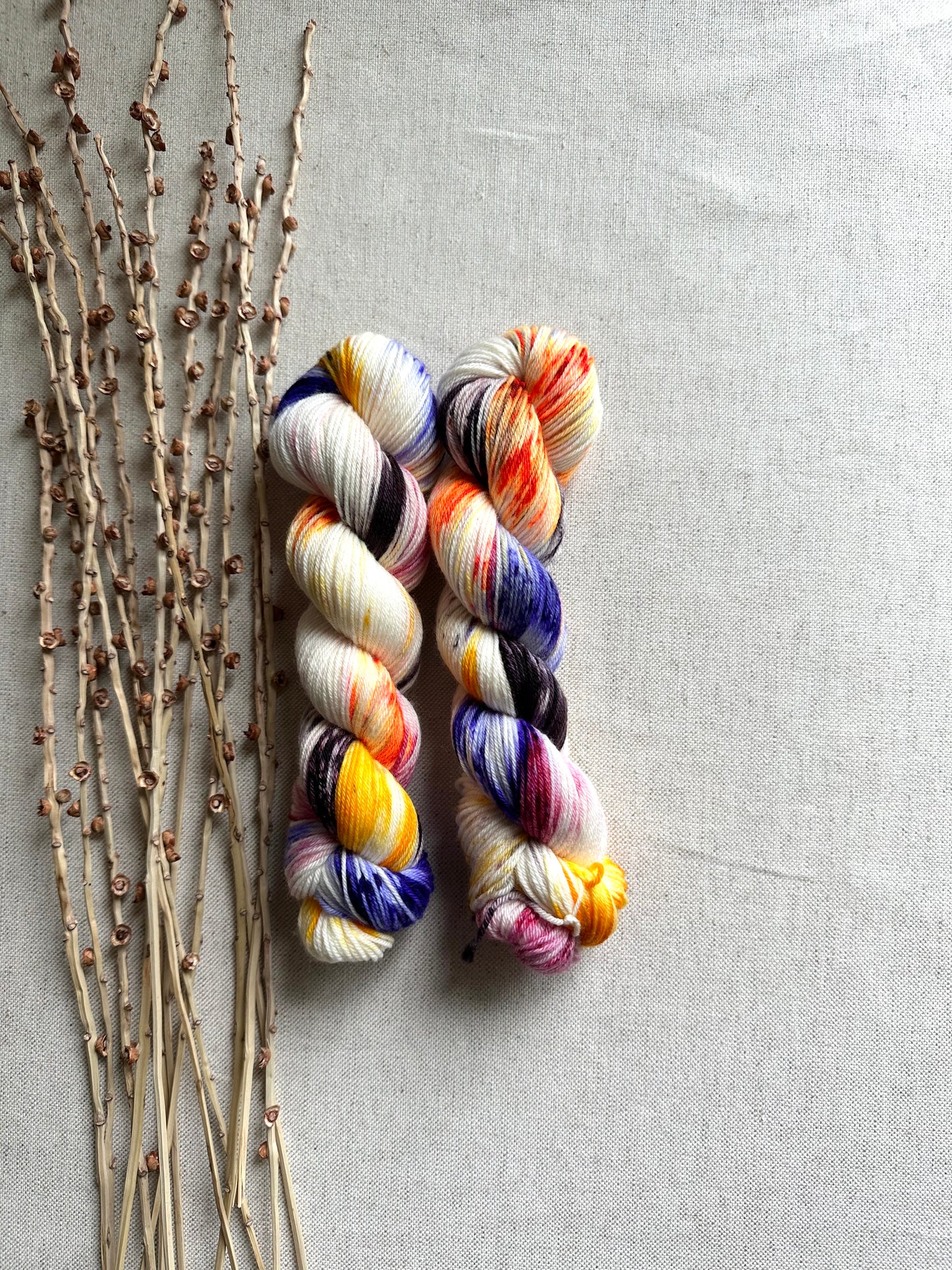 Mini Skirts SW Merino Nylon 50g Skein