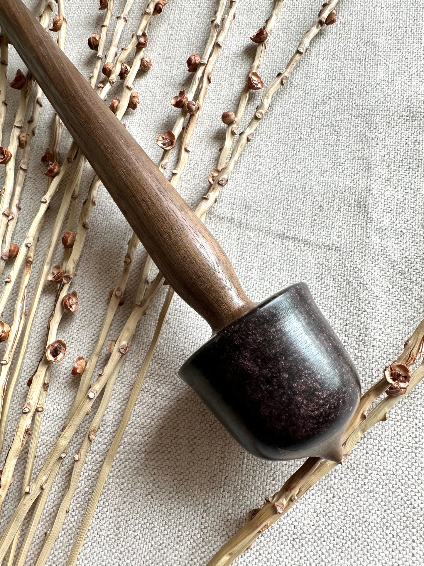 Walnut Support Spindle With Brown Resin