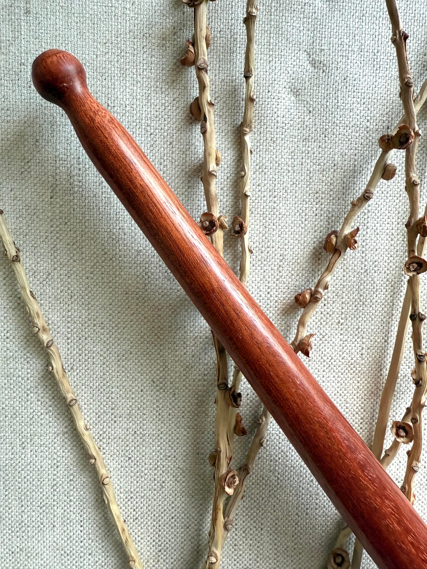 Nicaraguan Rosewood Support Spindle With Brown Resin