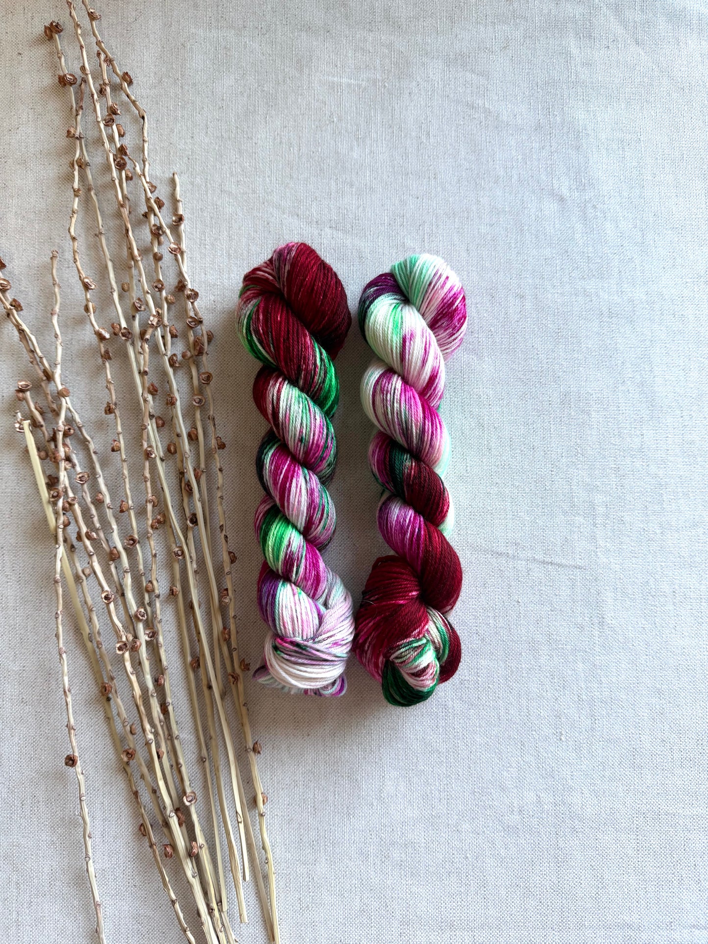 Merry, Jingle SW Merino Nylon 50g Skein
