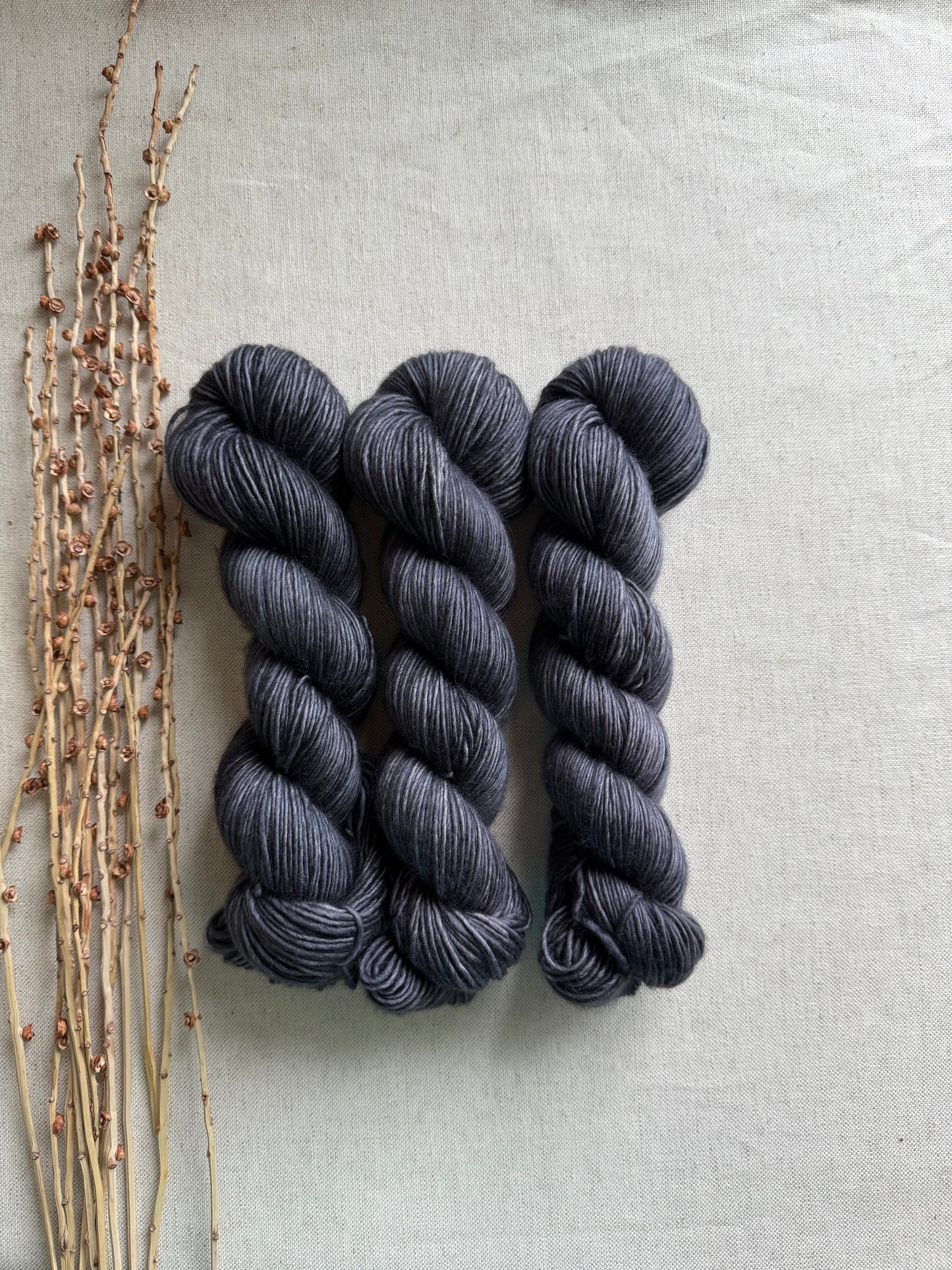 Charcoal 100% SW Merino DK