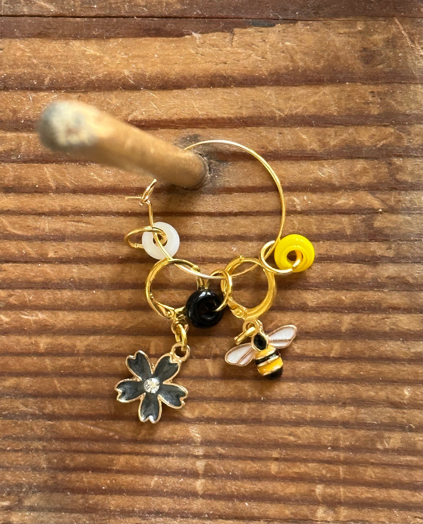 Dogwood Stitch Markers