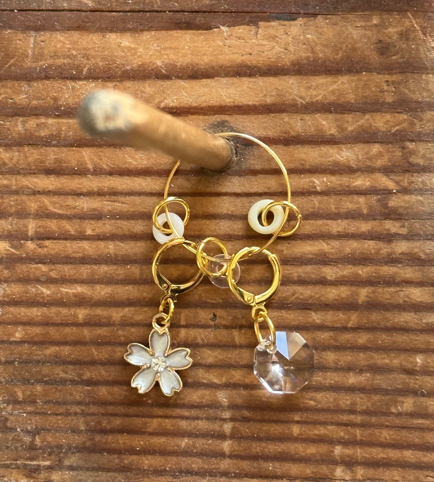 Dogwood Stitch Markers