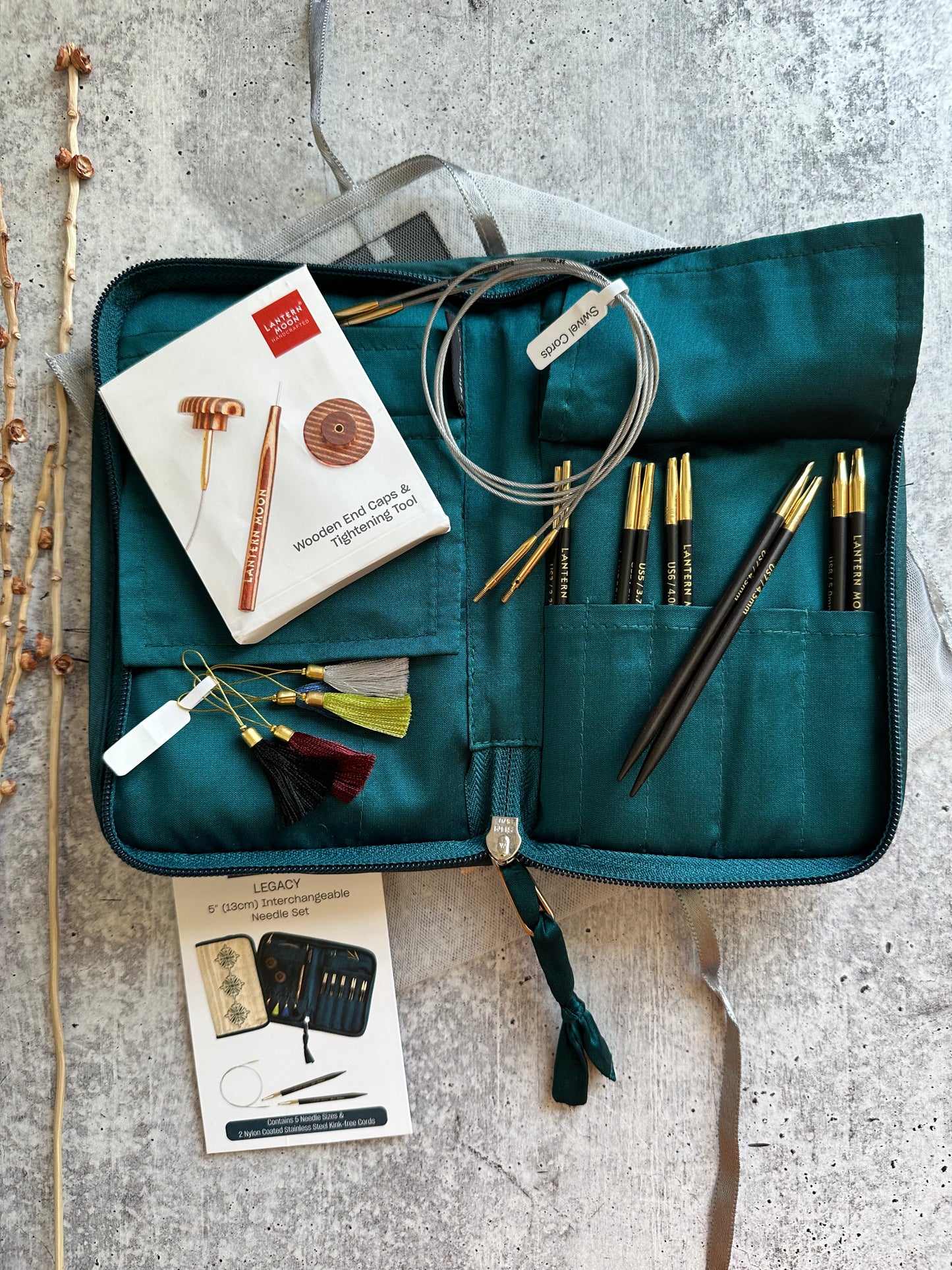 Lantern Moon Needle Set