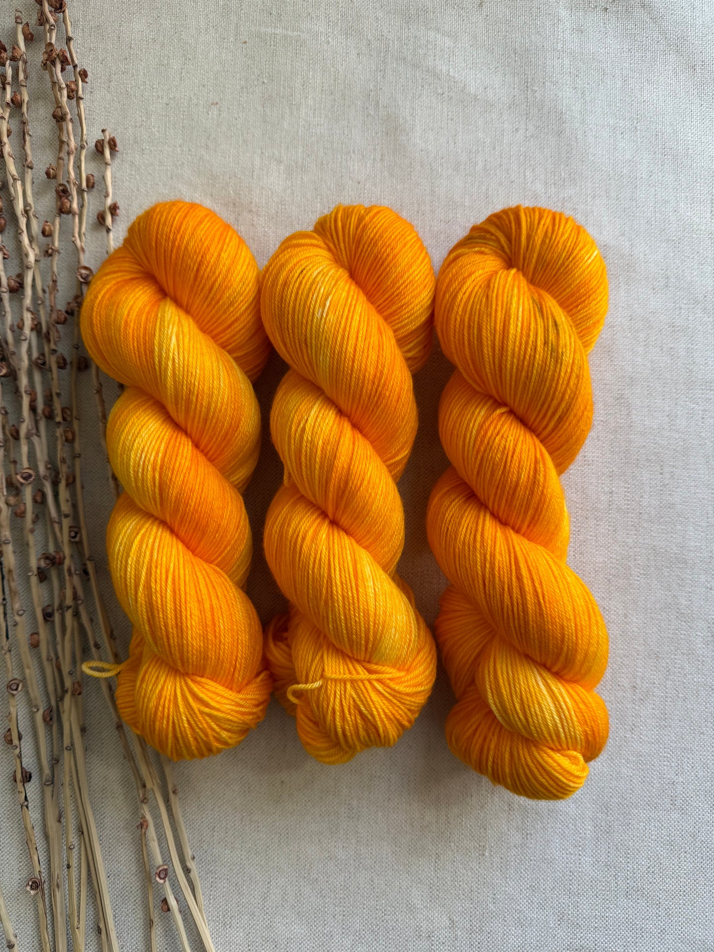 Saffron 100g Skein