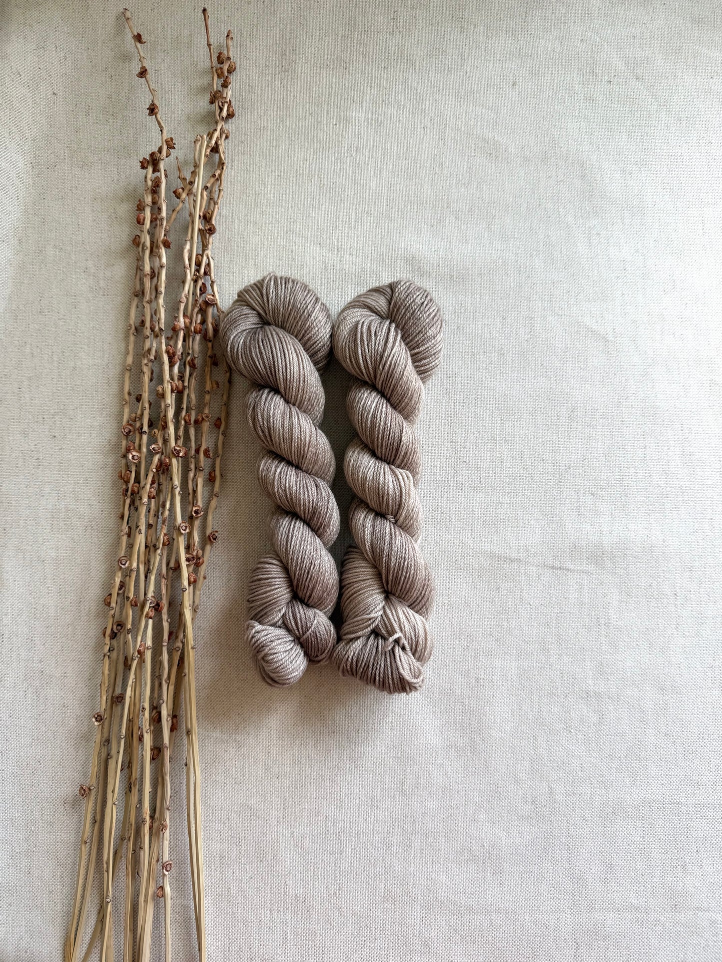 Light Pecan SW Merino Nylon 50g Skein
