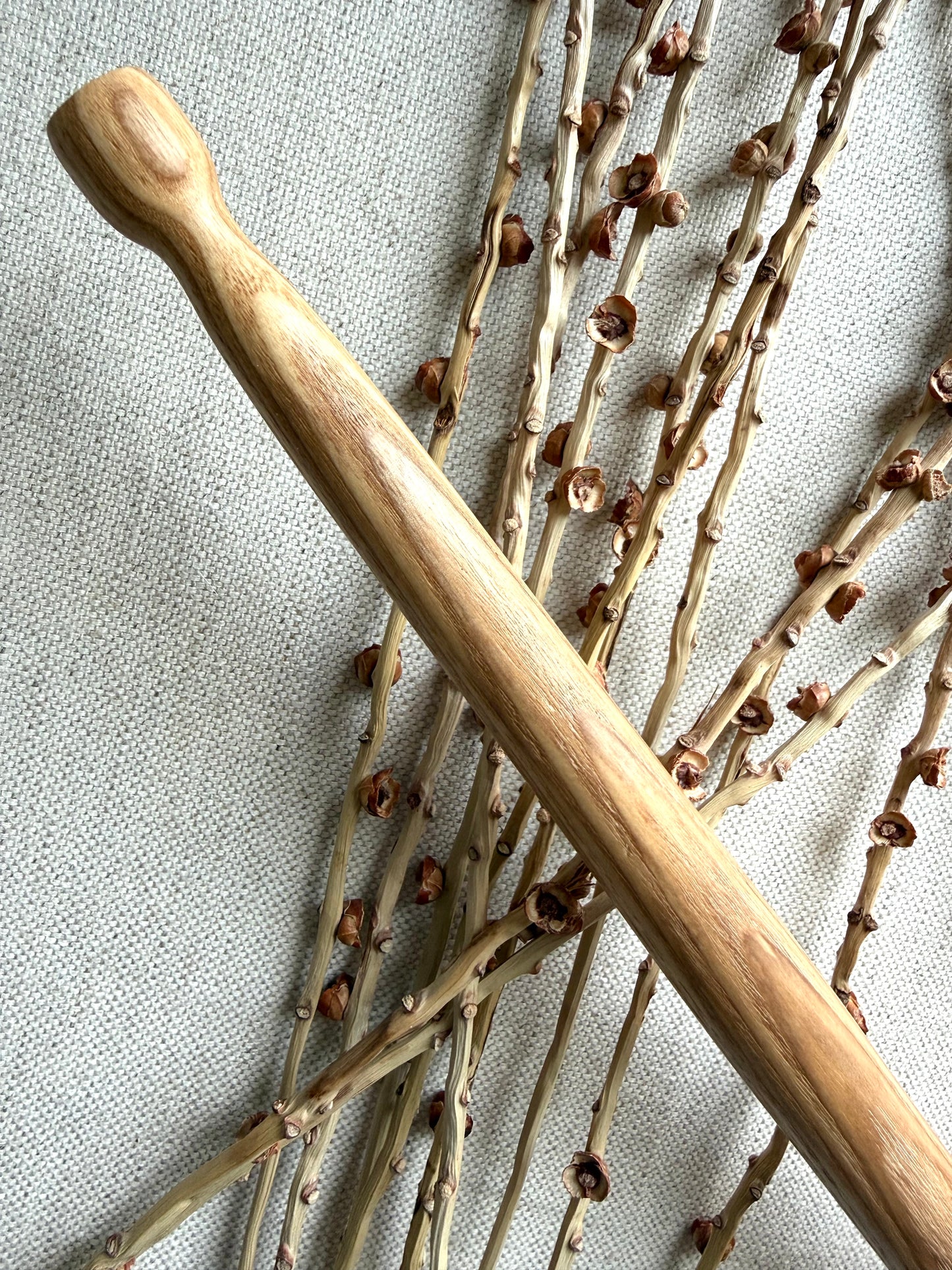 White Ash with Gold Resin Support Spindle