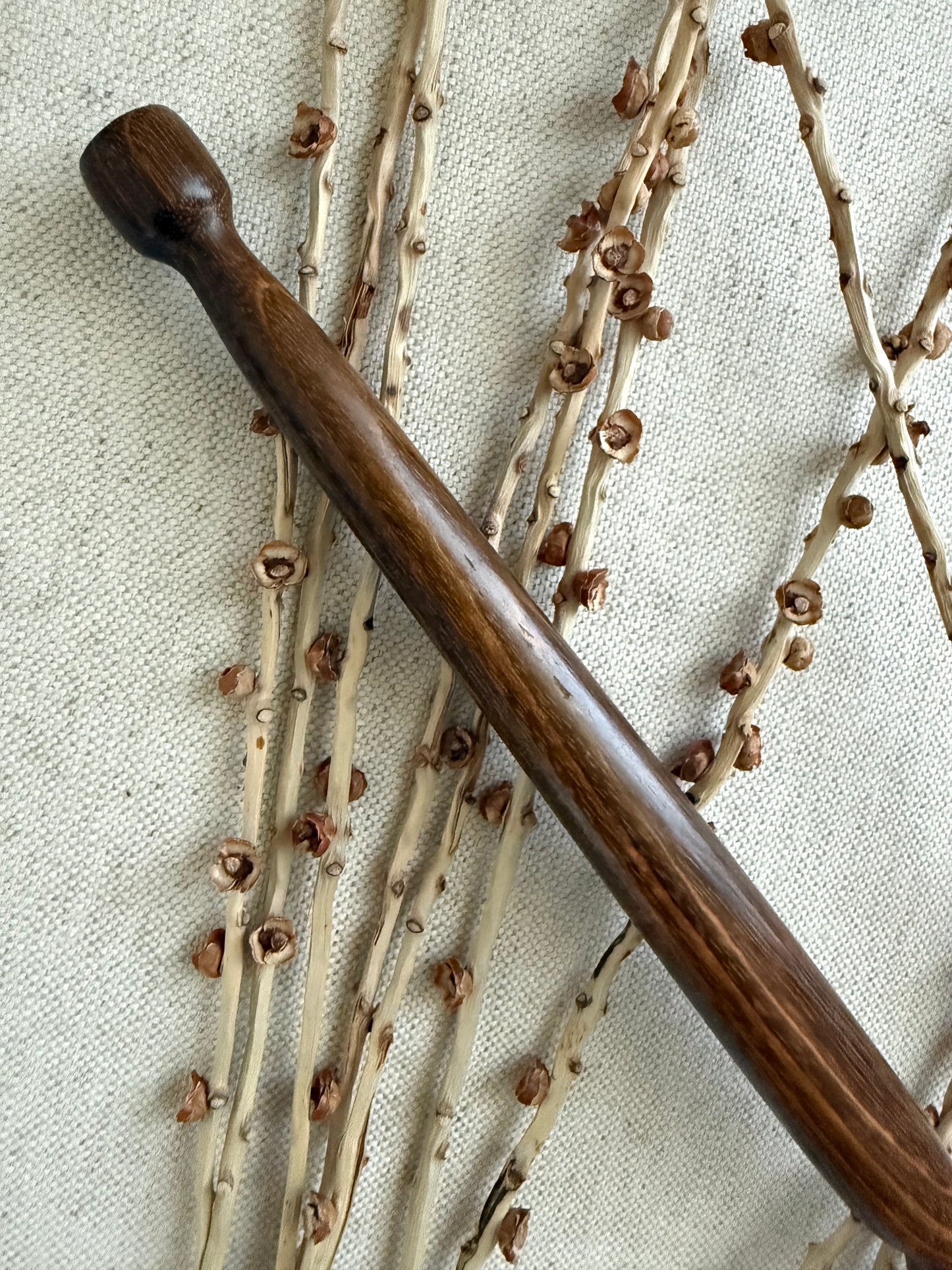 Goncalo Alves With Neon Pink Resin Support Spindle