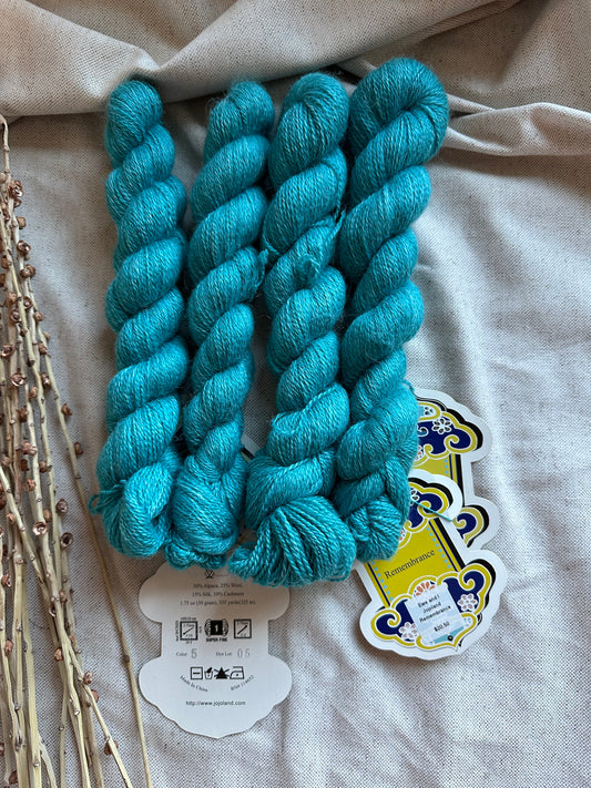 Remembrance Turquoise