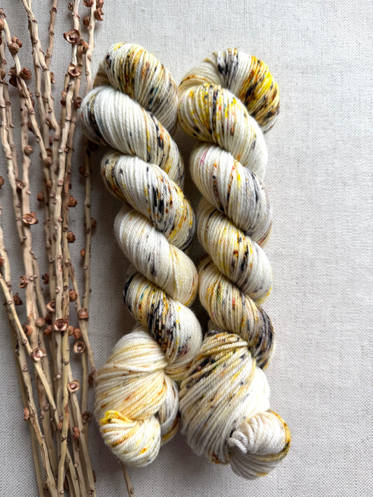 Bee Kind SW Merino Nylon 50g