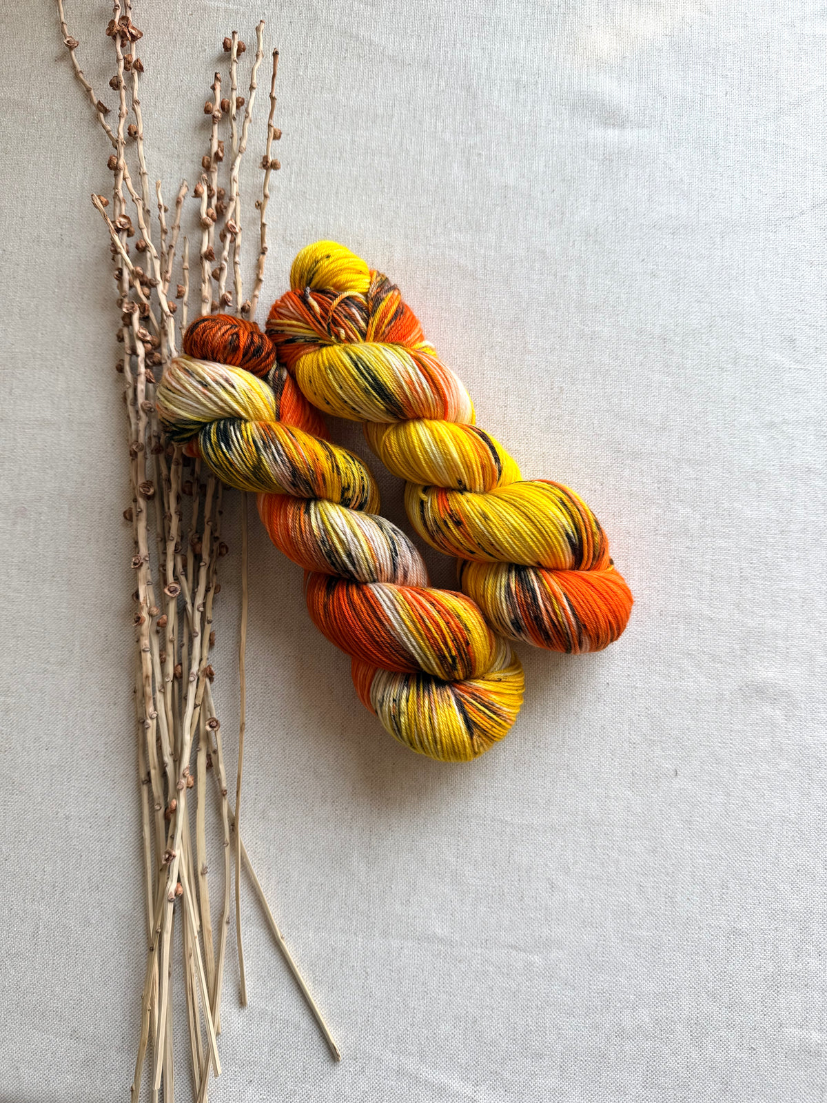 Candy Corn Crush 100g Skein