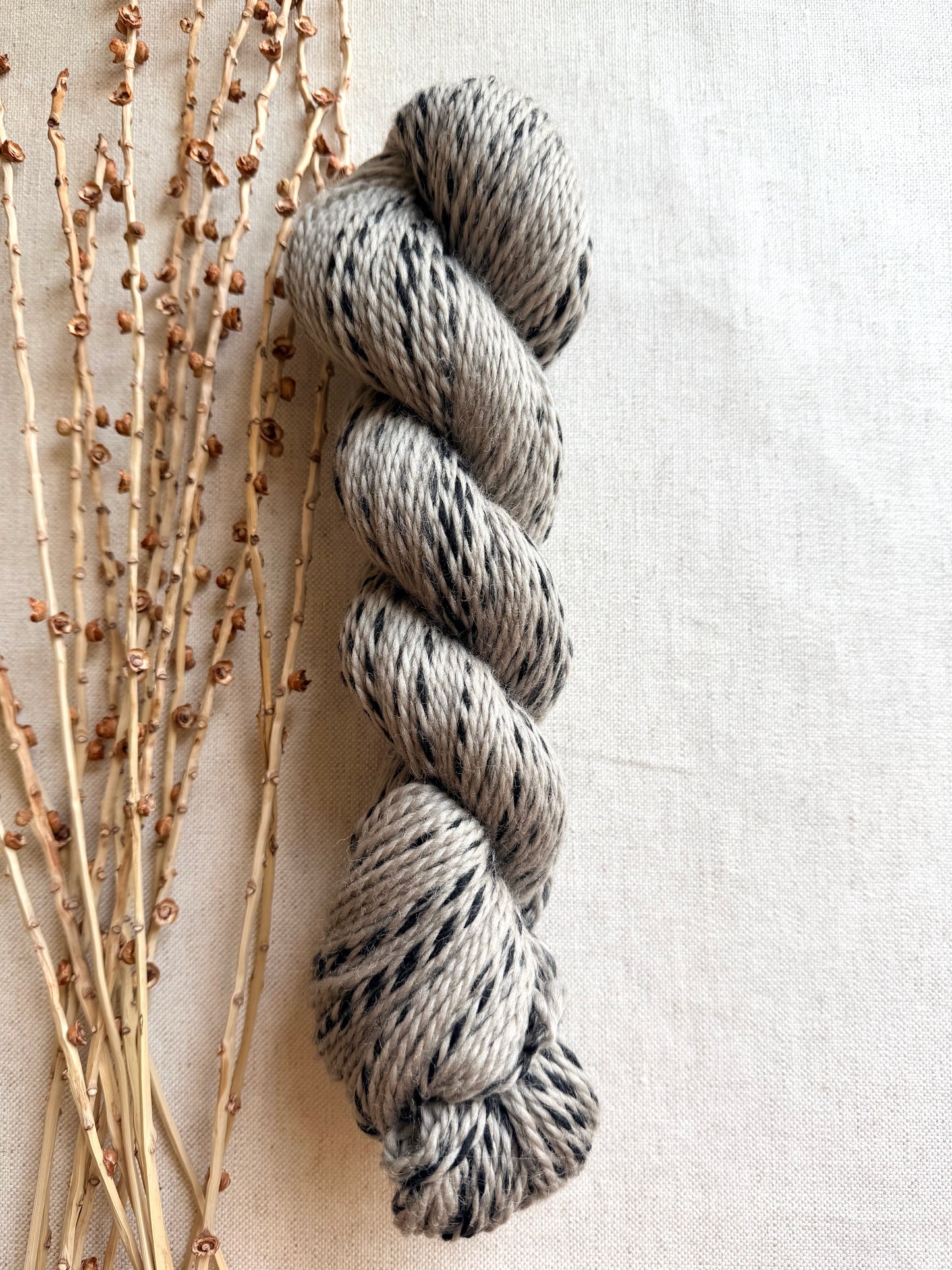100% 27 Micron Non-Superwash Peruvian Highland Wool