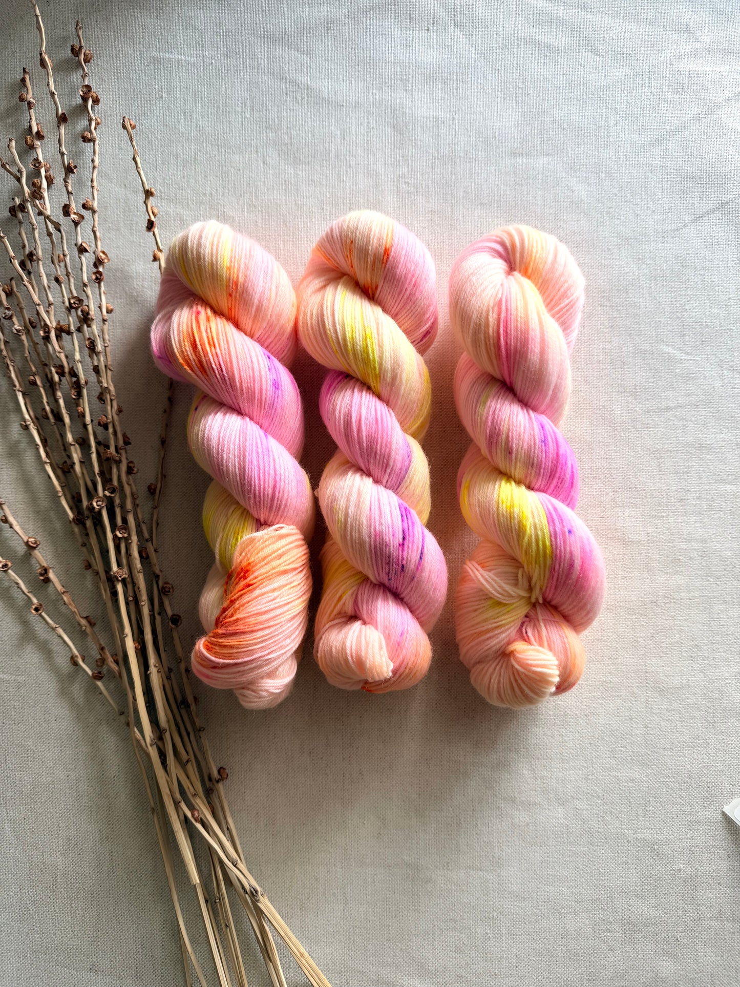 Mango Passionfruit Cooler - SW Wool Recycled Nylon 100g