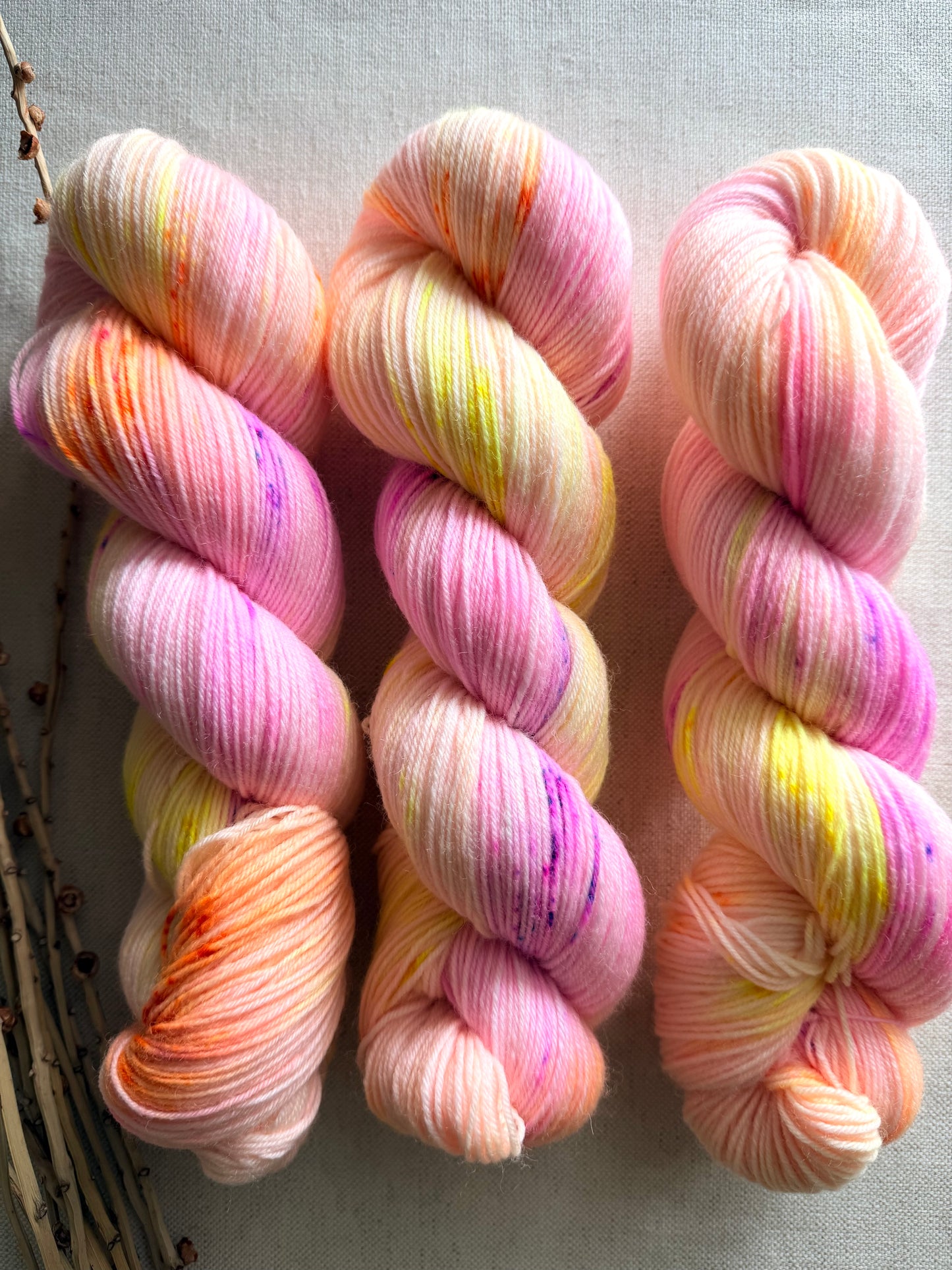 Mango Passionfruit Cooler - SW Wool Recycled Nylon 100g
