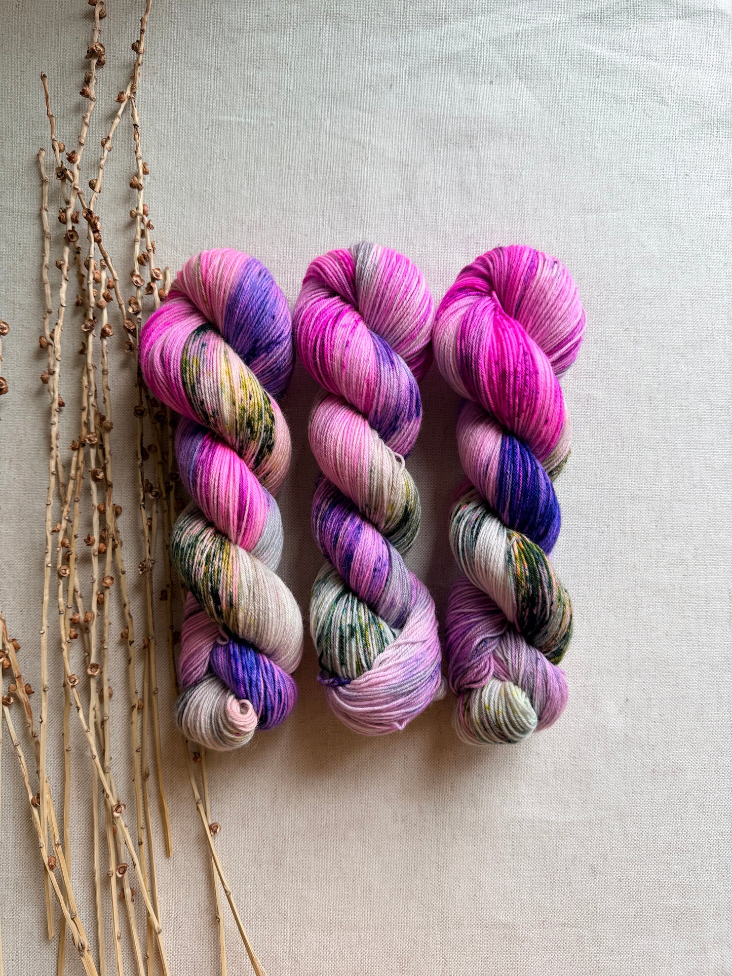 Sweet Pea Vines - SW Wool Recycled Nylon 100g