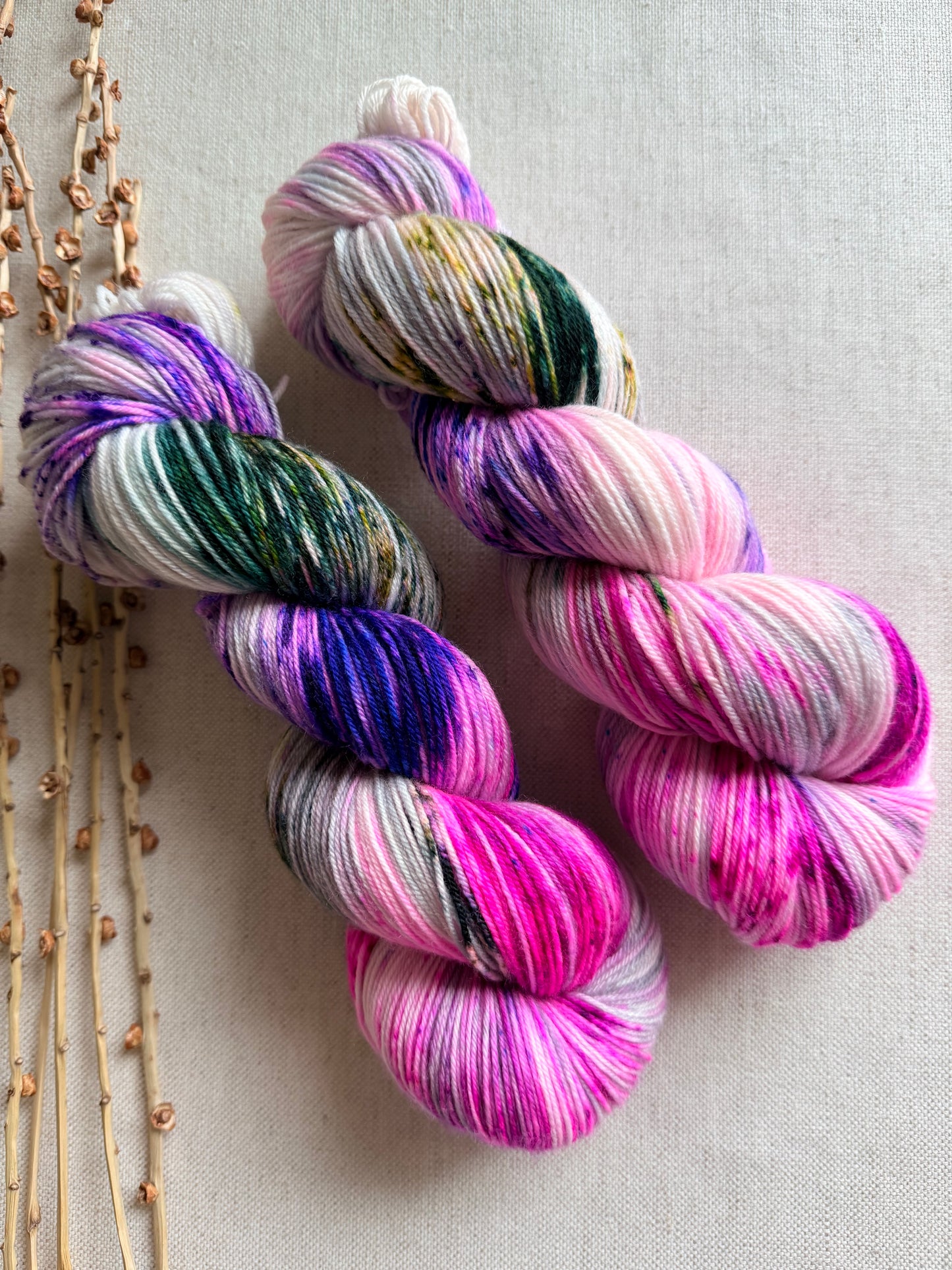 Sweet Pea Vines SW Merino Nylon 100g
