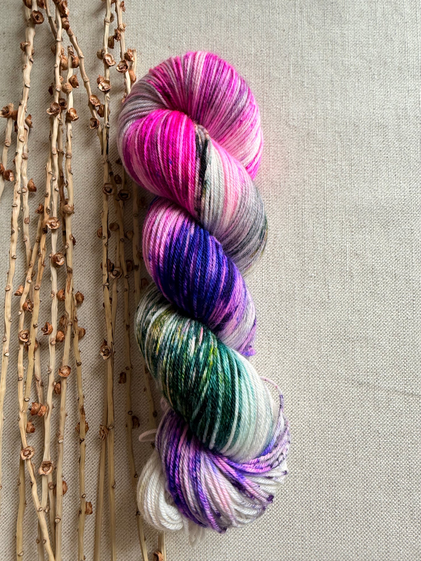 Sweet Pea Vines SW Merino Nylon 100g