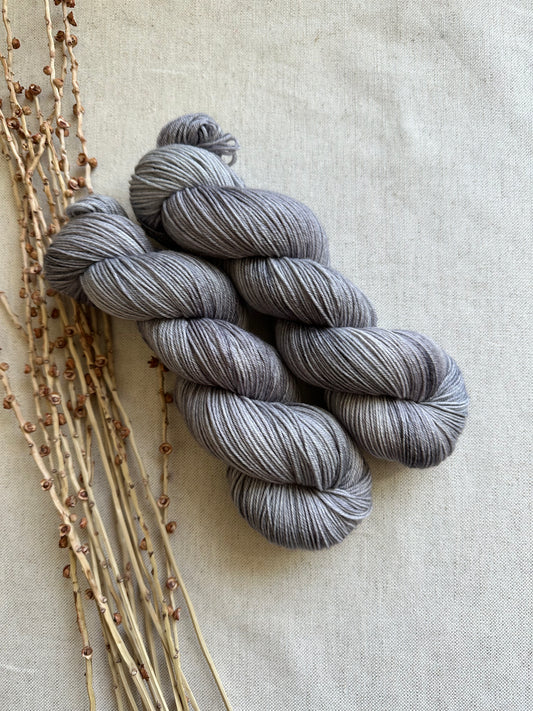 Mouse - 100g SW Merino Nylon