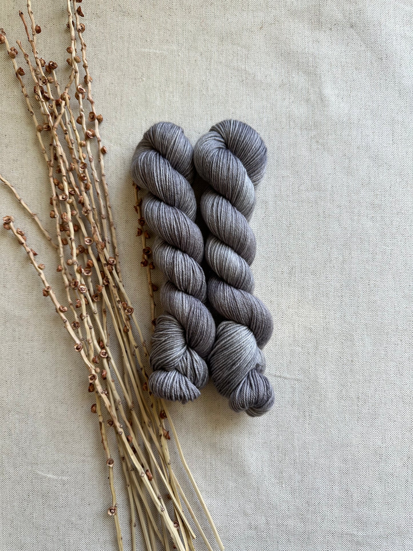 Mouse SW Merino Nylon 50g Skein