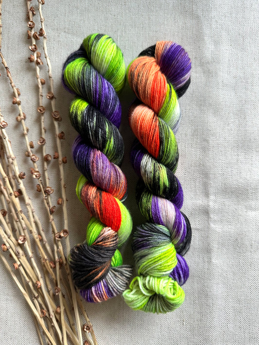 Smashing Pumpkins SW Merino Nylon 50g Skein
