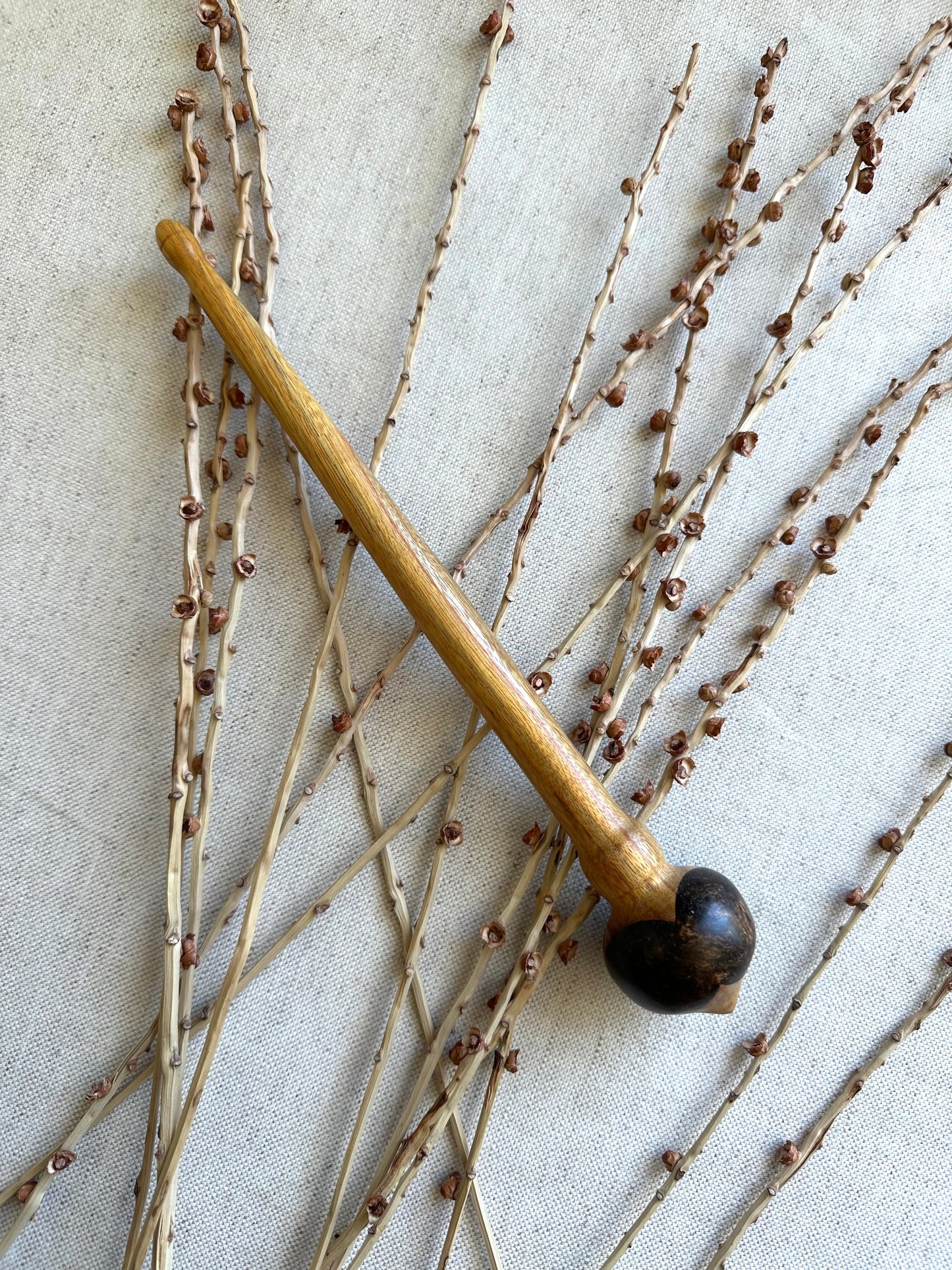 Canarywood Support Spindle With Brown Resin
