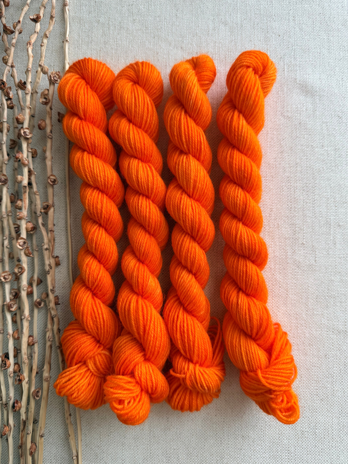 O J - SW Wool Recycled Nylon Mini Skein