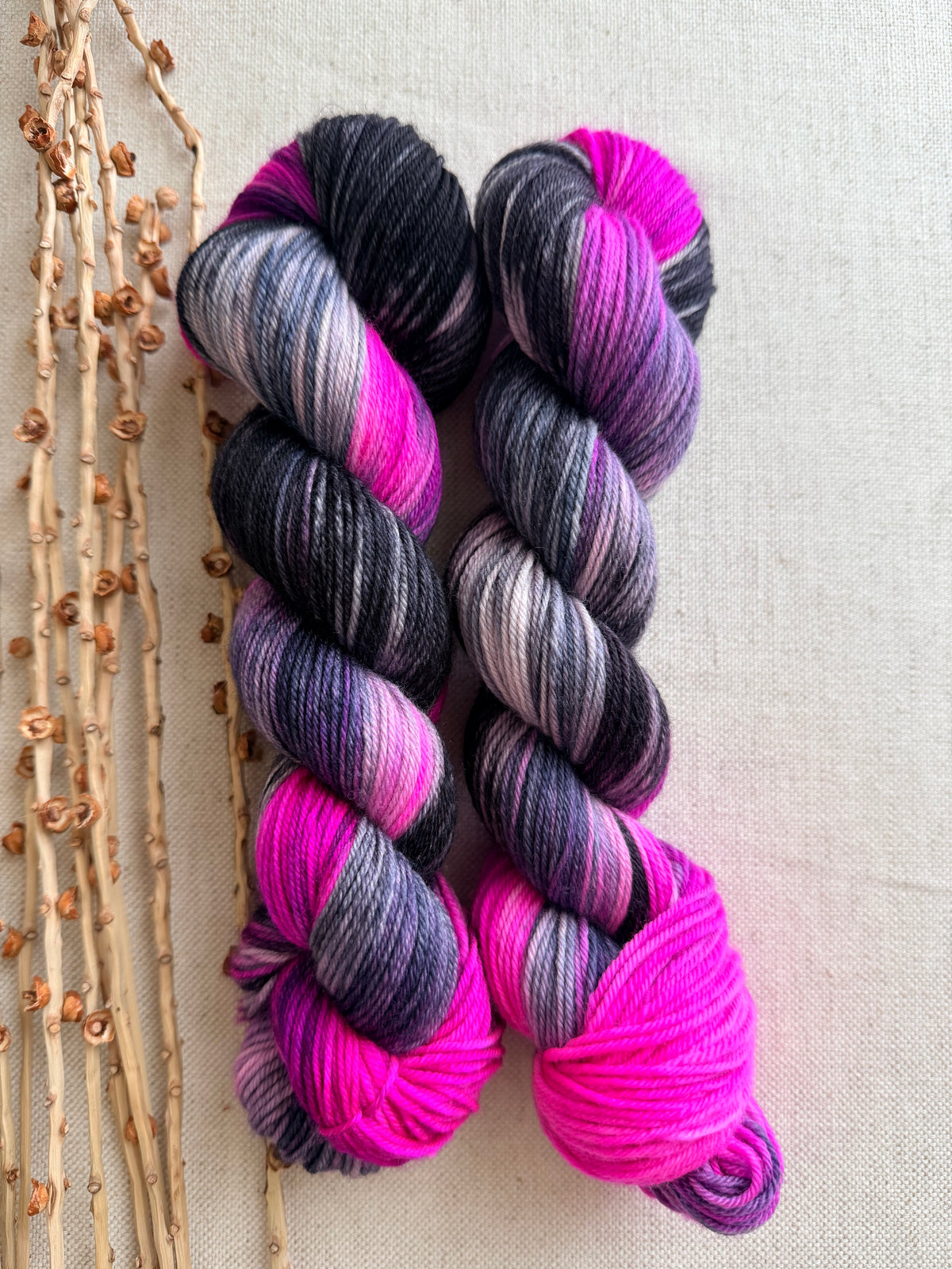 Lipstick Smudges SW Merino Nylon 50g Skein