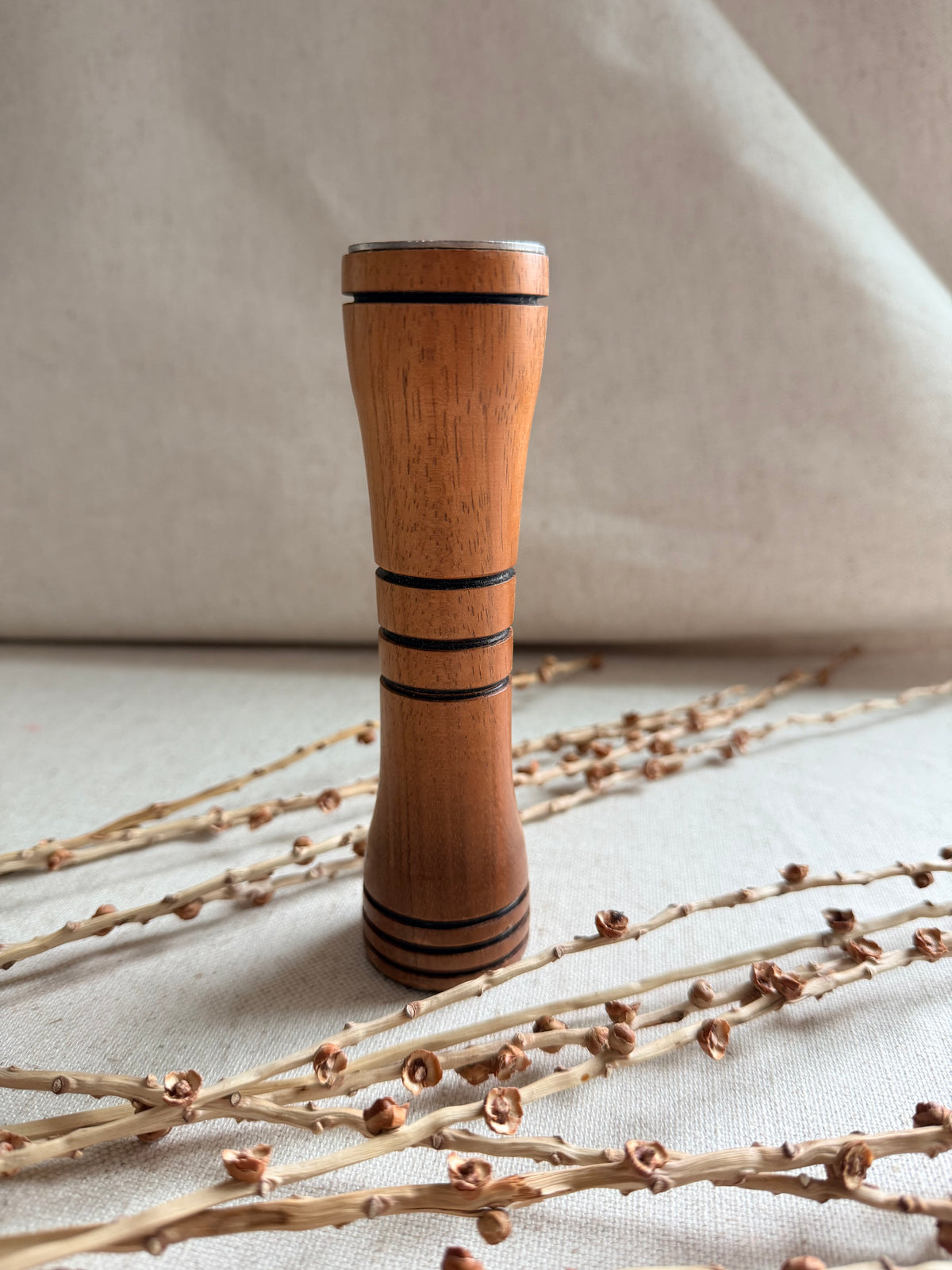 Koa Support Spindle Bowl