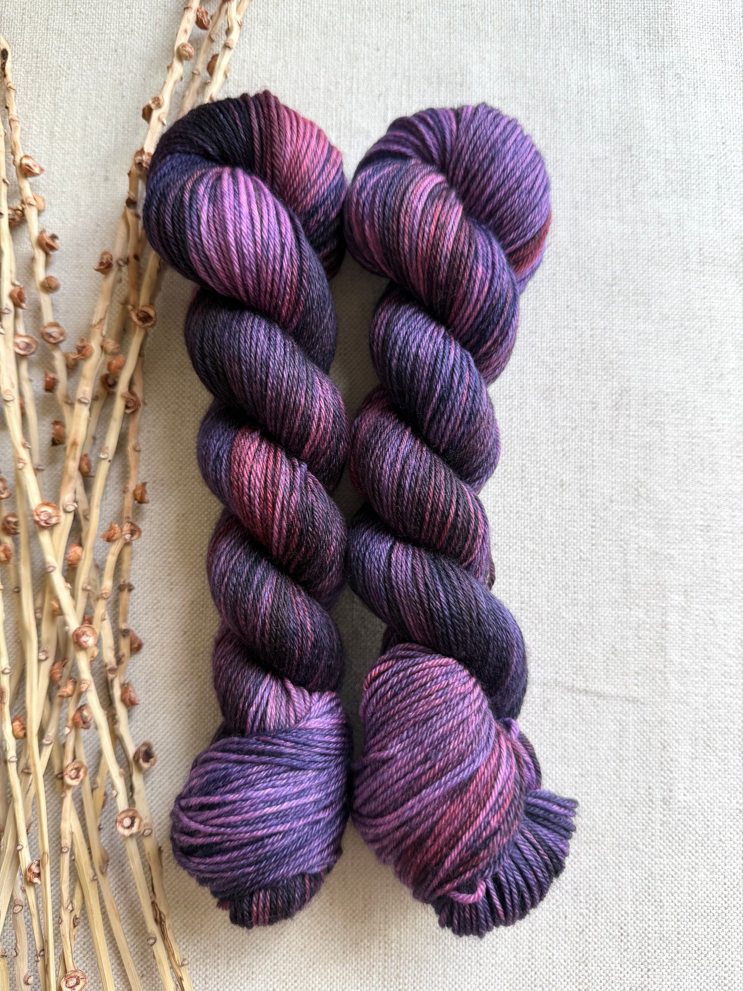 Acai Berry SW Merino Nylon 50g Skein