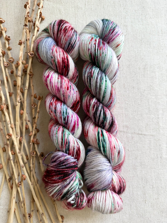 Kris Kringle SW Merino Nylon 50g Skein