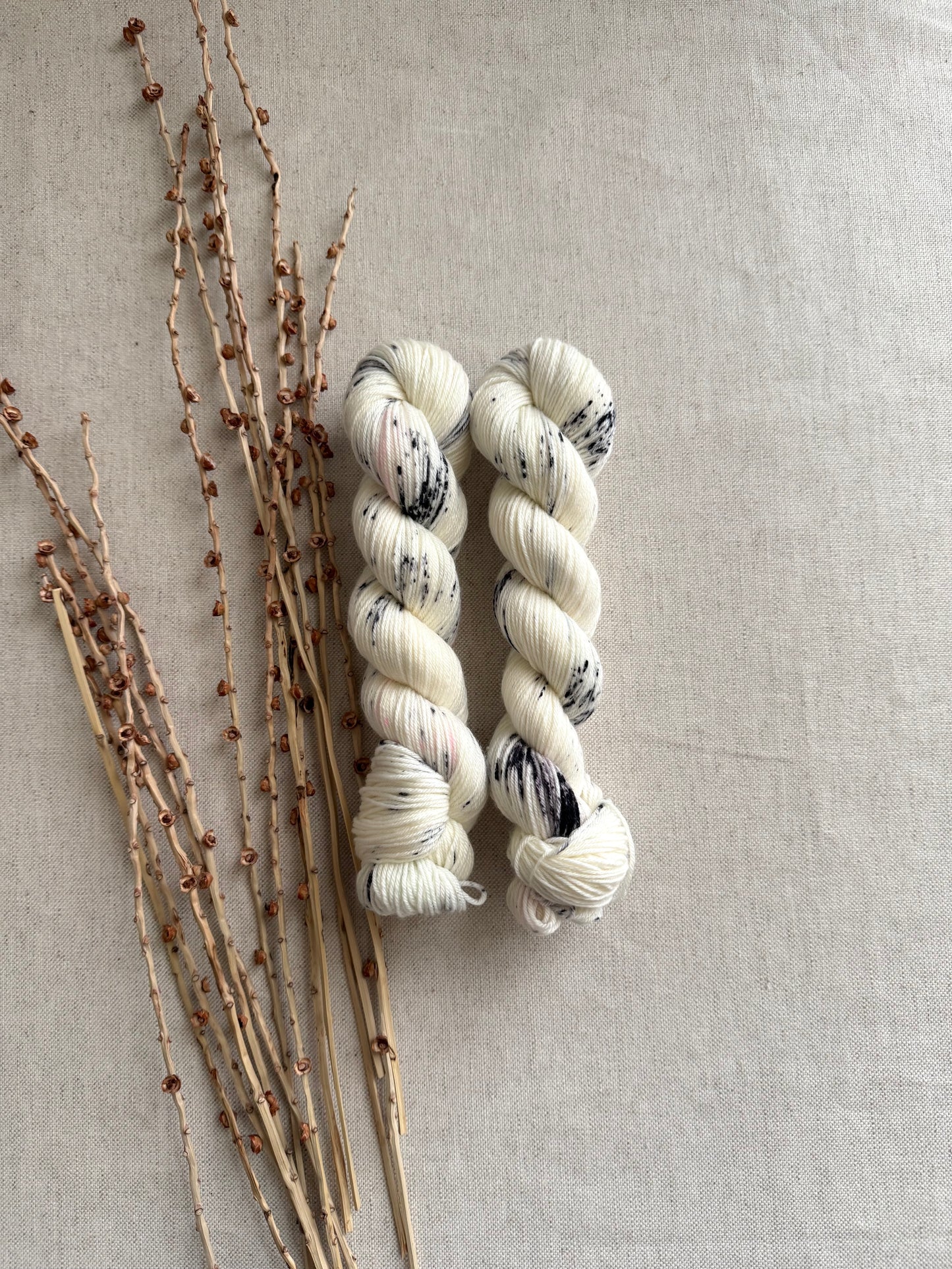 Boo! SW Merino Nylon 50g Skein