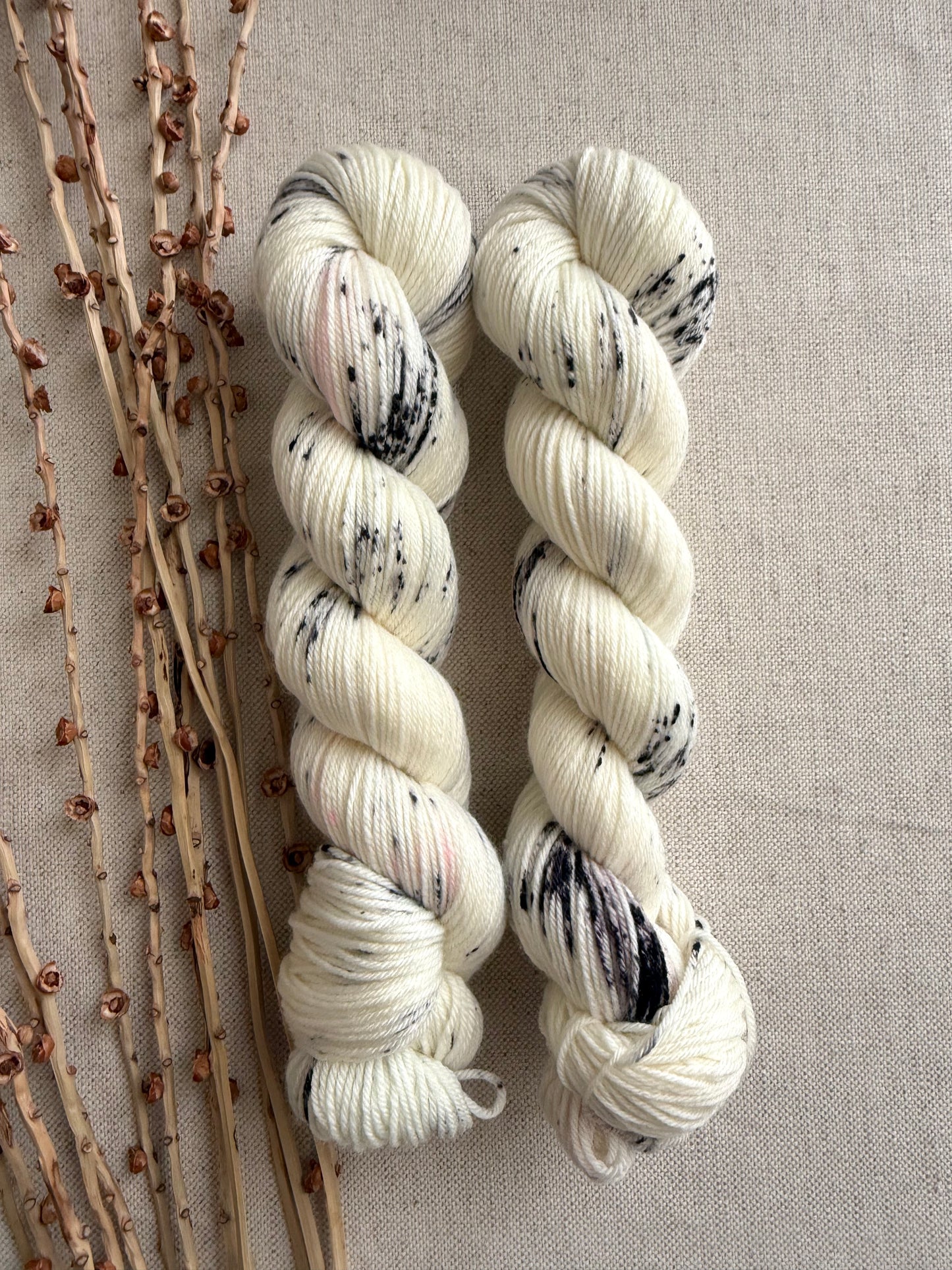 Boo! SW Merino Nylon 50g Skein