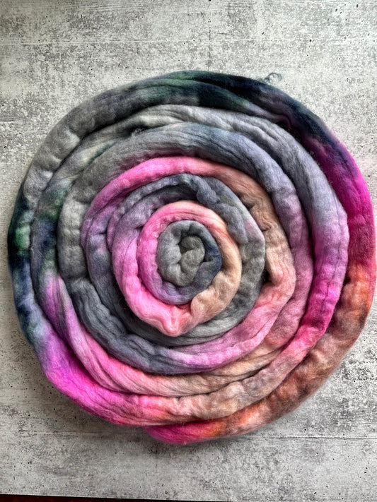 La Quinta Sunset 18.5 Micron Merino Cashmere Top Spinning Fiber