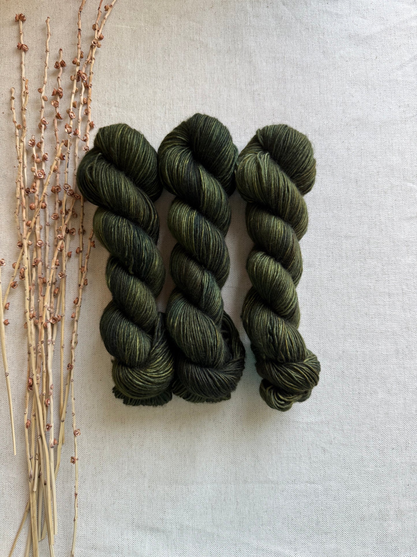 Olive Drab 100% SW Merino DK