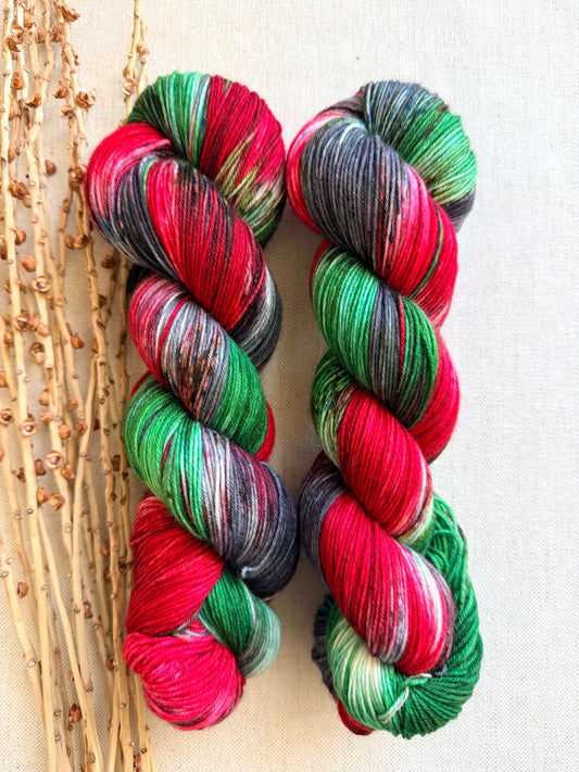 A Washington Christmas - A Washington State Colorway - Sturdy Sock 100g