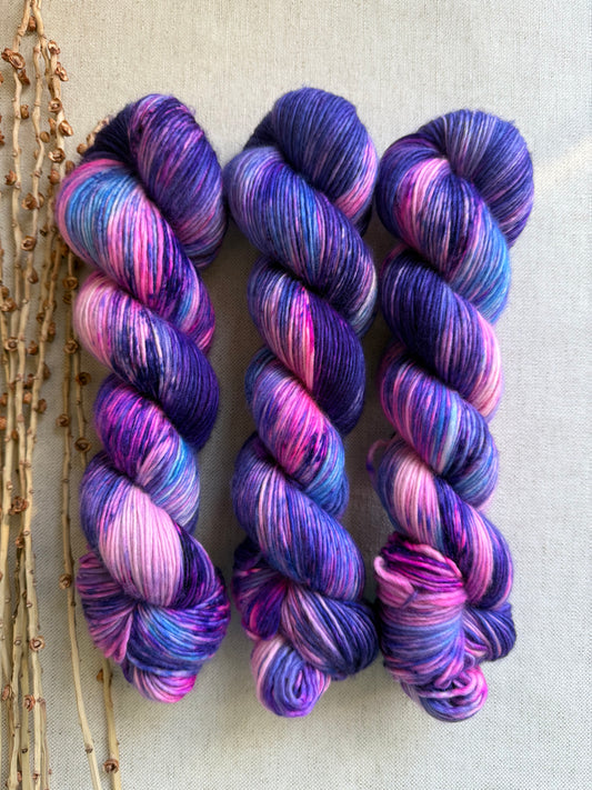 Grape Squeeze 100% SW Merino DK