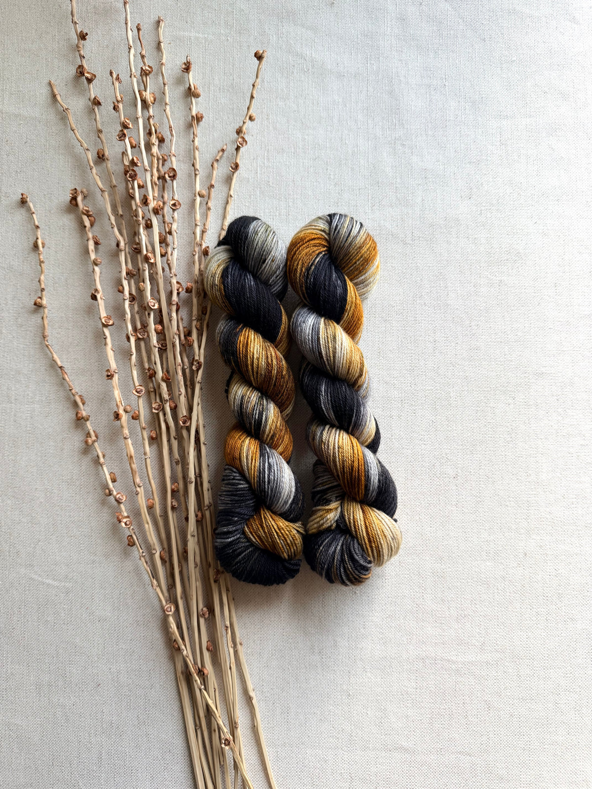 Bee Keeper - SW Merino Nylon 50g