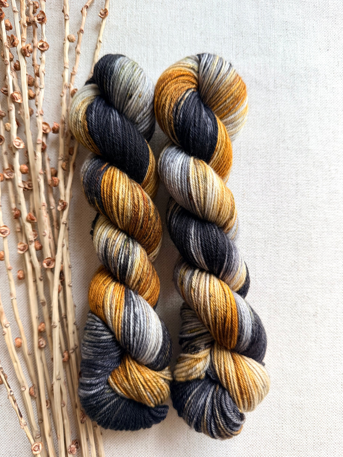 Bee Keeper - SW Merino Nylon 50g