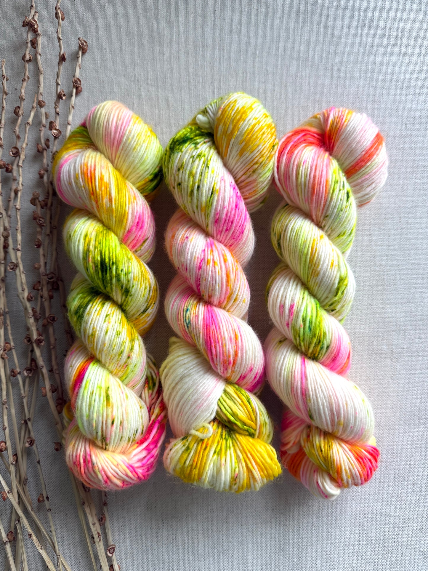 Little Chicks 100% SW Merino DK