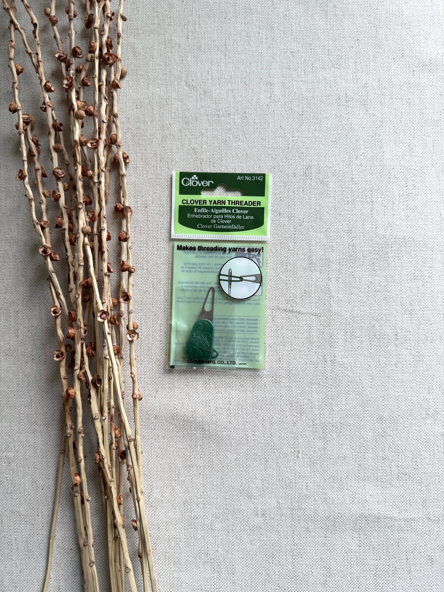 Clover YarnThreader