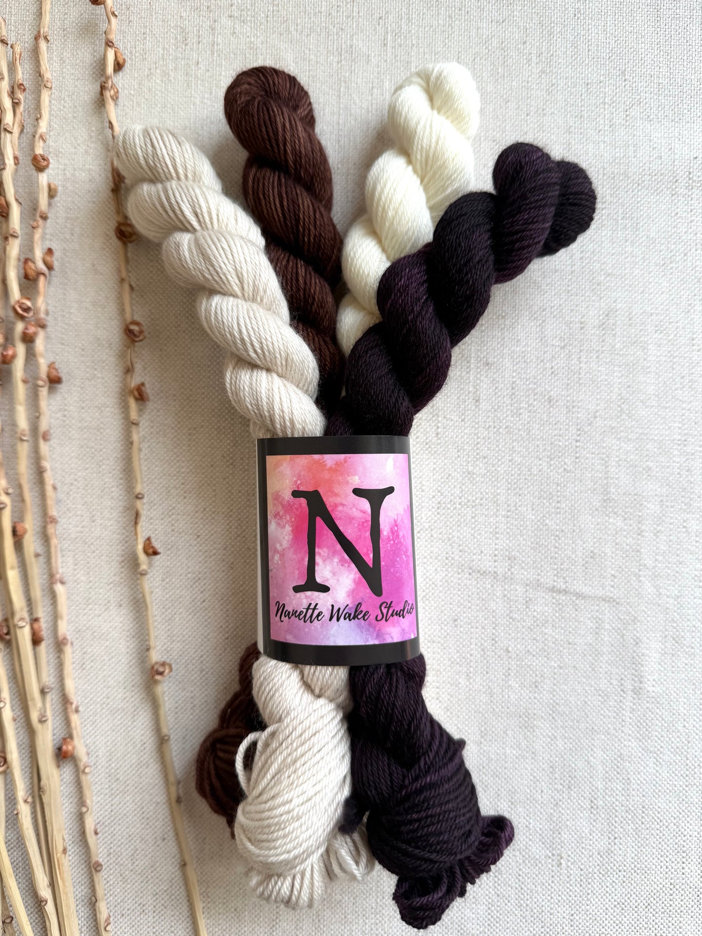 Reindeer Hooves Gnome Kit - Mini Skein Set