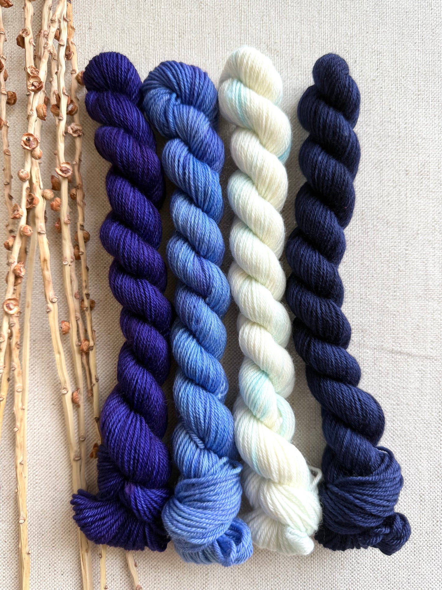 To The North Pole! Gnome Kit - Mini Skein Set