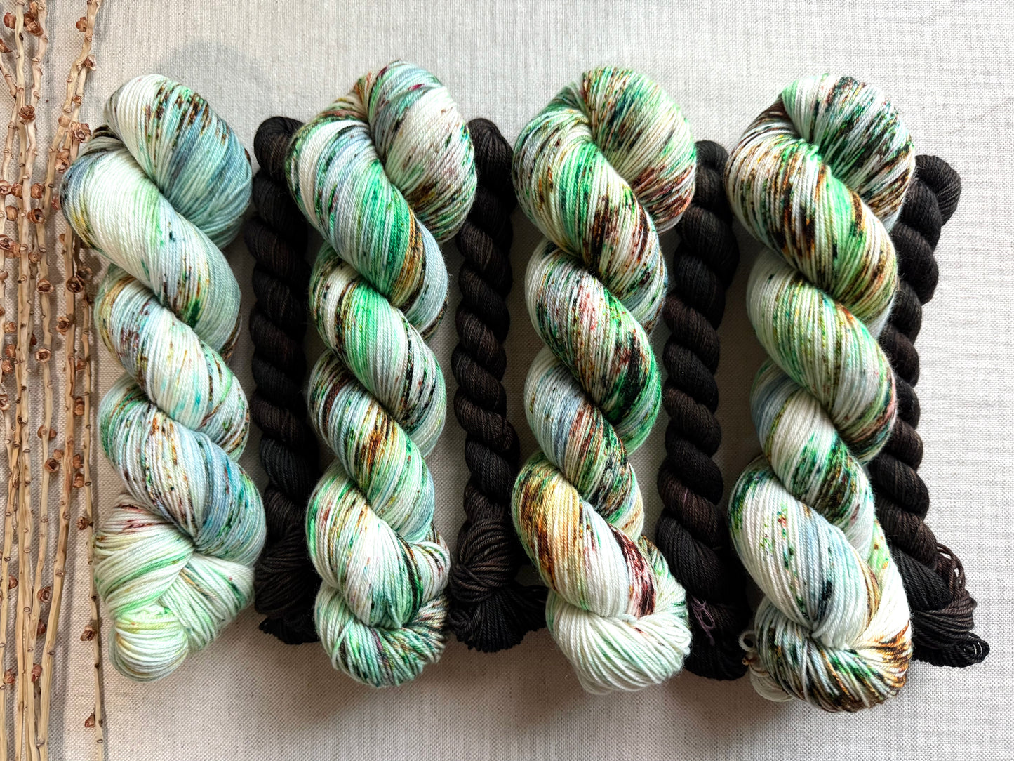 Under The Fir Tree Sock Set