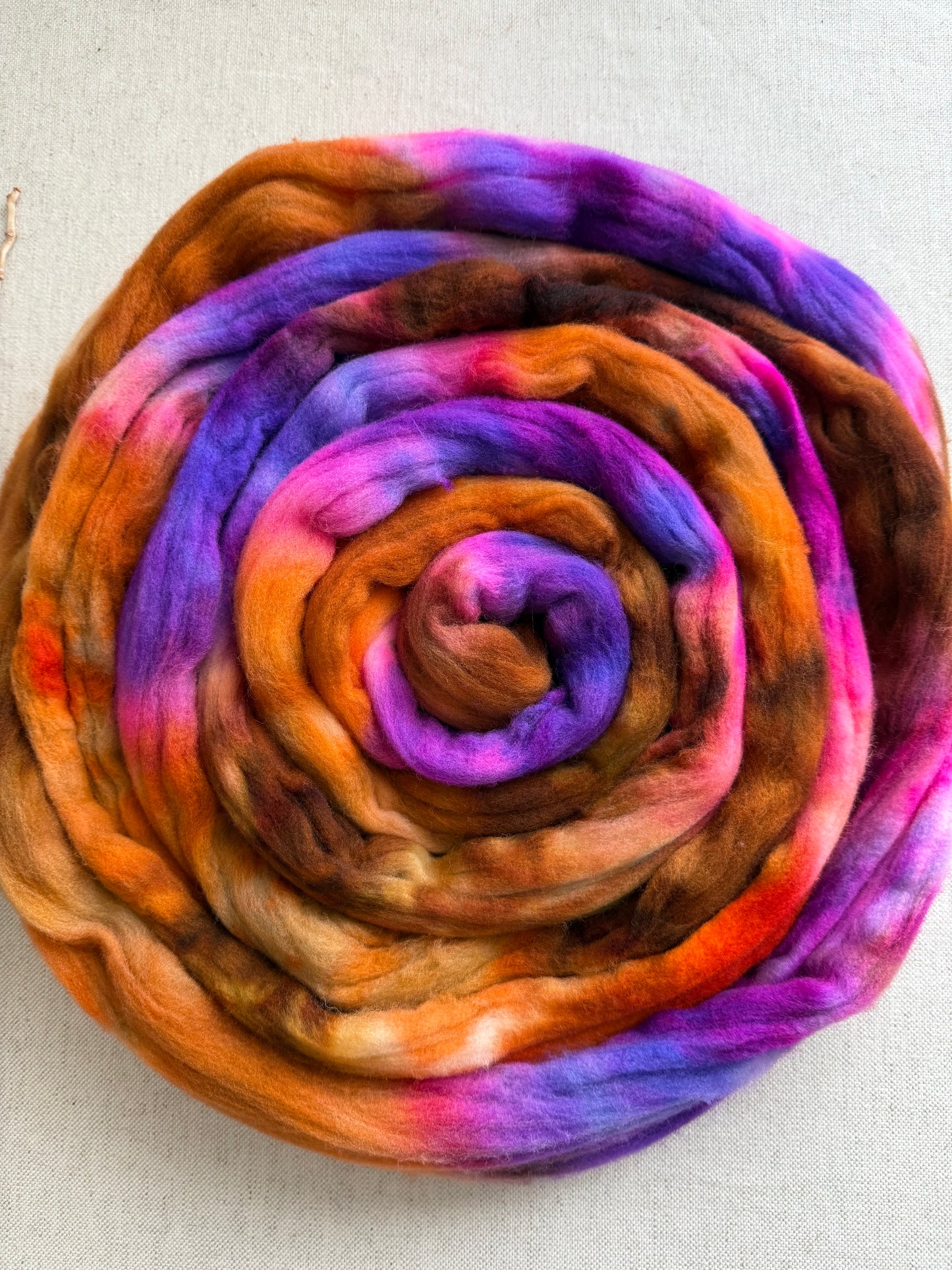 Hog Pile Rambouillet Top Spinning Fiber