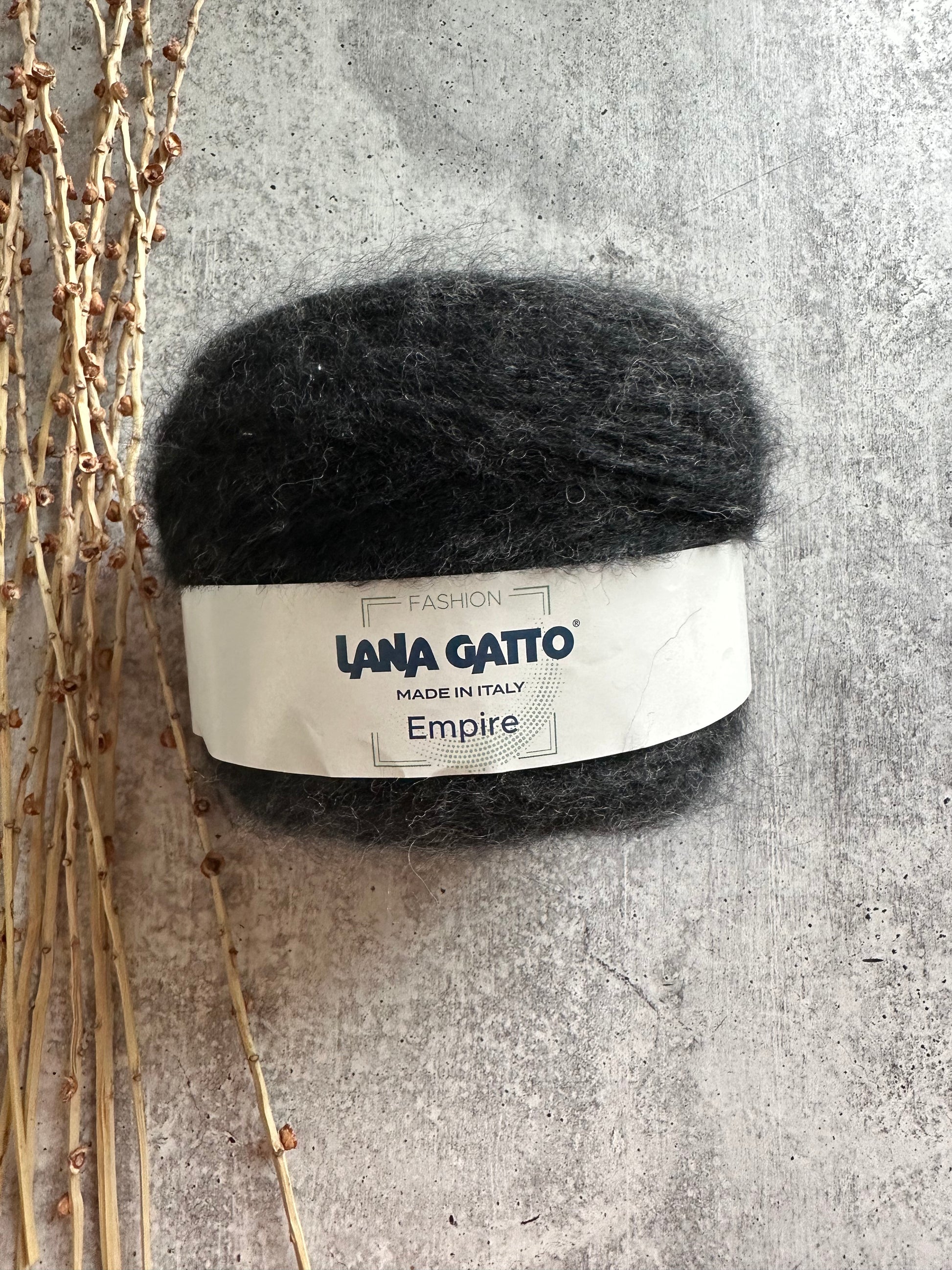 Lana Gatto Empire – Nanette Wake Studio