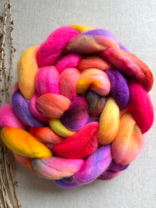 Neon Fusion Cormo Top Spinning Fiber